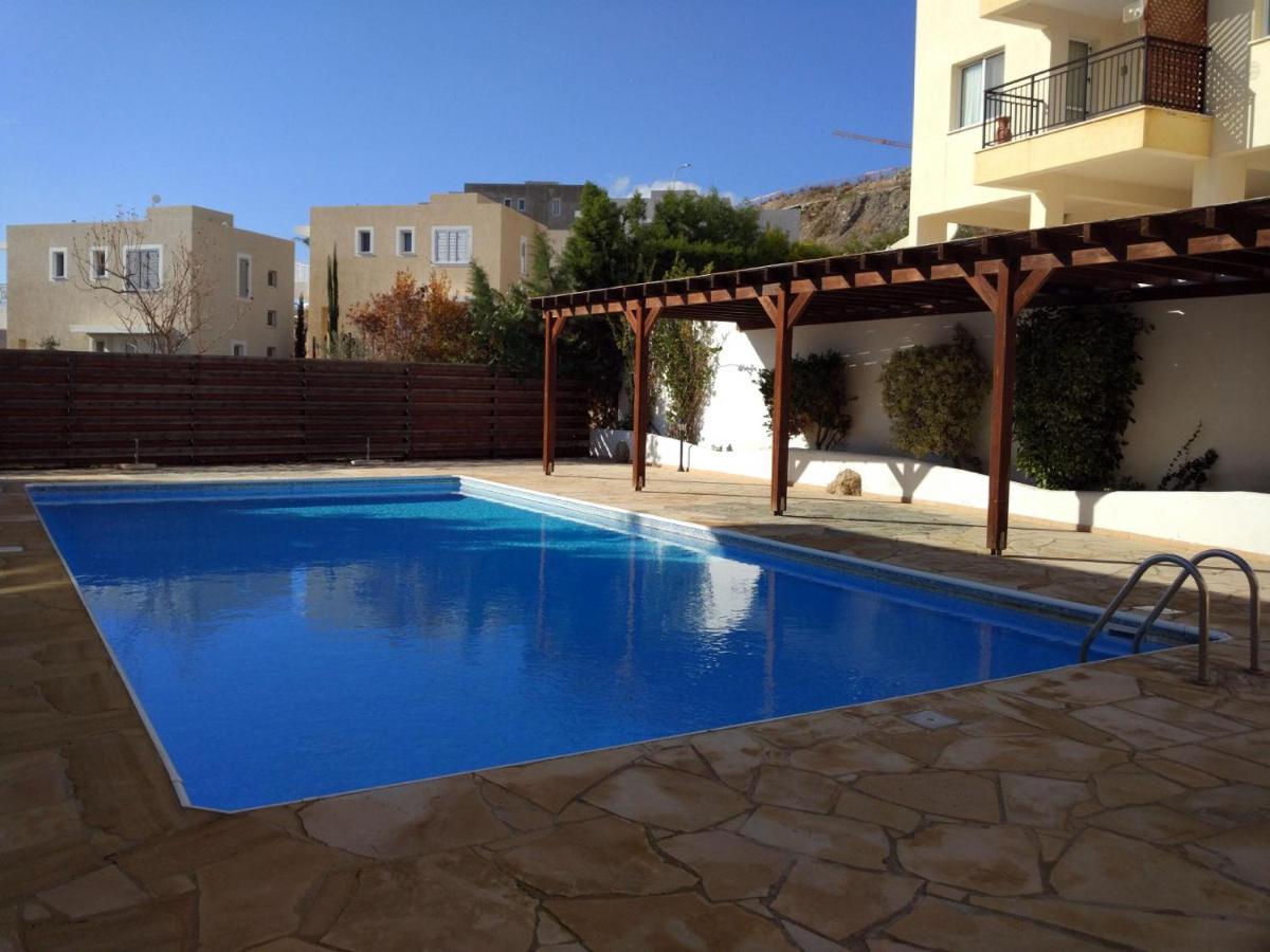 Panoramic Eden Apartment Paphos Exterior photo