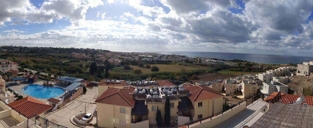Panoramic Eden Apartment Paphos Exterior photo